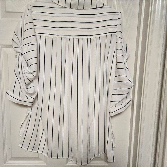 DR2 Ivory Black Stripe Button-Up Blouse Size M - Picture 6 of 10